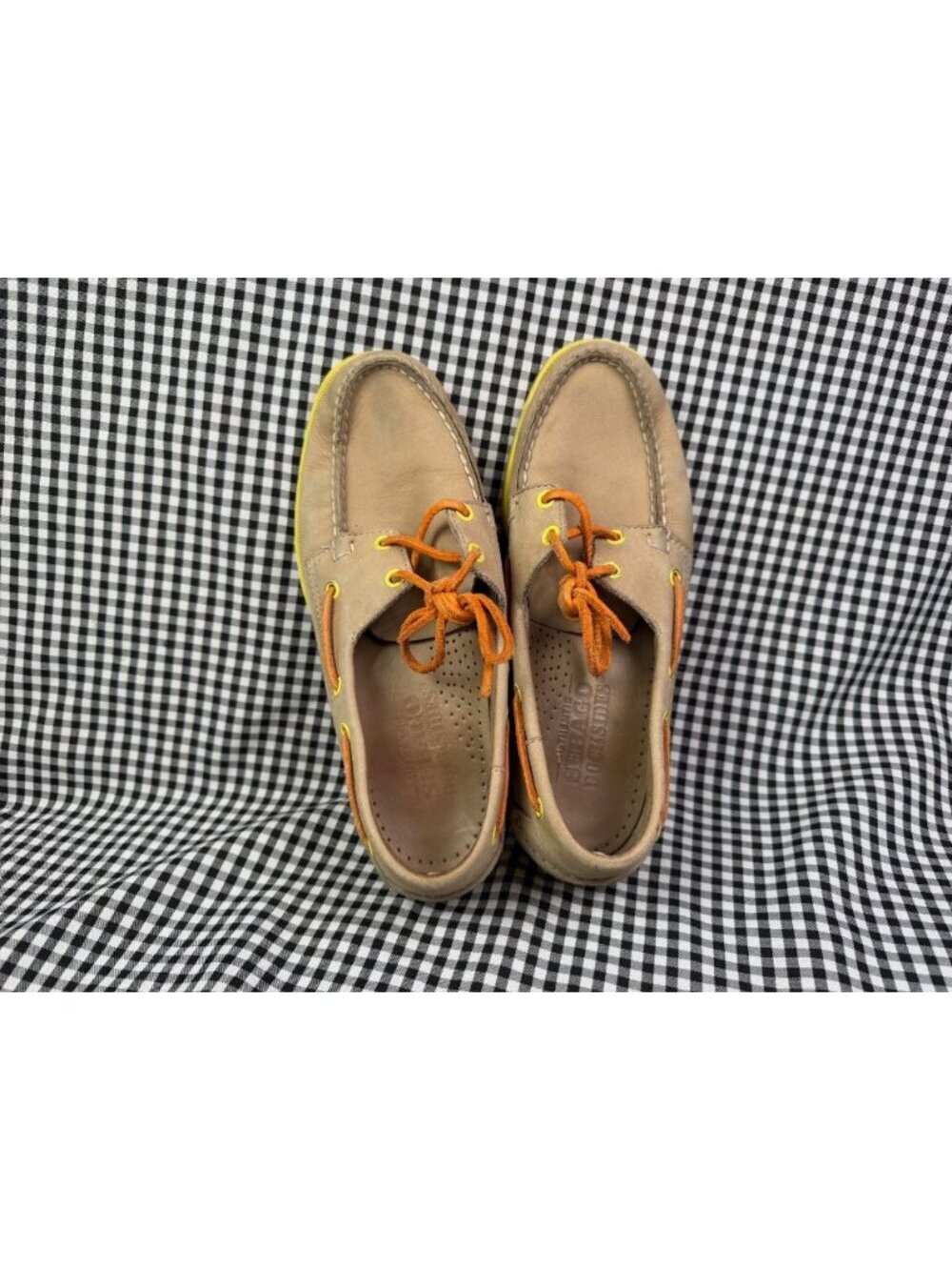 Sebago Docksides Mens 8 Tan Nubuck Boat Shoes Yellow Sole Orange Laces Preppy